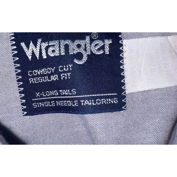 Vintage Wrangler Cowboy Cut X Long Tail Chambray Button Down USA Size Men Large - Picture 5 of 11